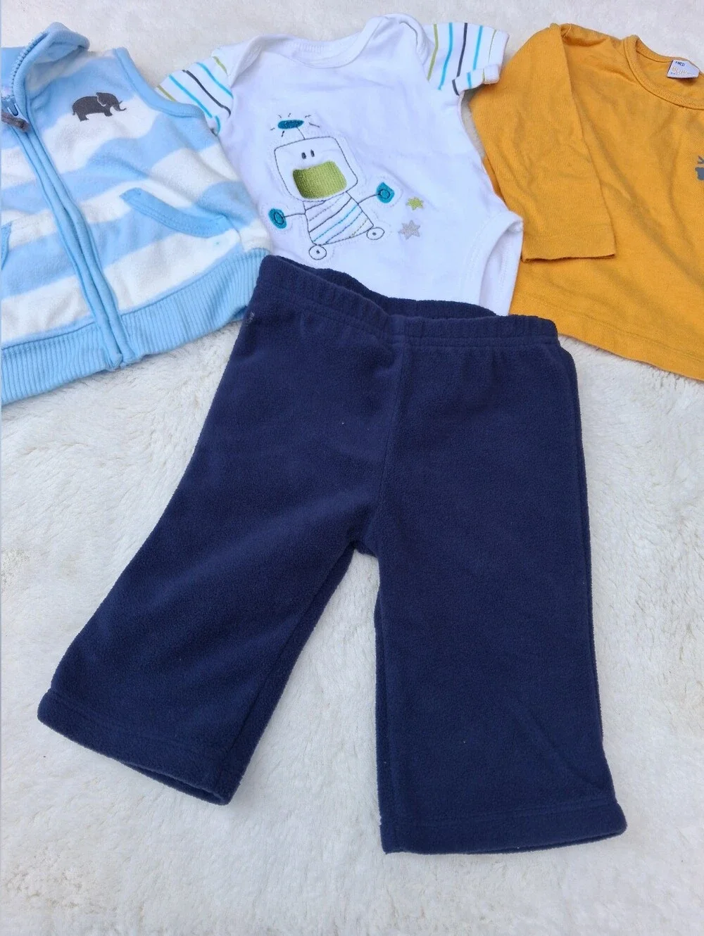 Cute Infant Baby Boy Bundle Size 3m